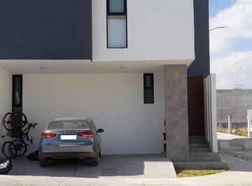 Casa de 3 habitaciones, Mexquitic de Carmona · Casa en Venta en Forja Real en Esquina en San Luis Potosi con Flex Room