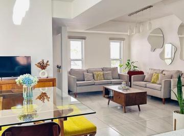 Casa · 1m² · 2 Estacionamientos · Casa en Renta Saratoga Residencial Amueblada