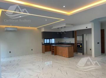 Casa · 315m² · 4 Recámaras · Casa en Venta en Via Cumbres Cancun