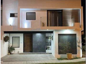 Casa de 3 habitaciones, León · Casa en Venta Zona Sur El Mayorazgo Leon Gto