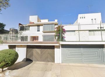 Casa de 4 habitaciones, Coyoacán · Venta de Casa en Colonia Paseos de Taxqueña
