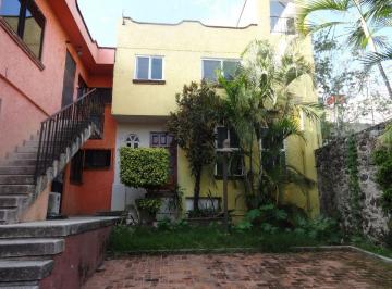 Casa de 3 habitaciones, Cuernavaca · Venta Casa Sola en Conjunto de Tres, en Priv C/porton Electrico, Vista Hermosa