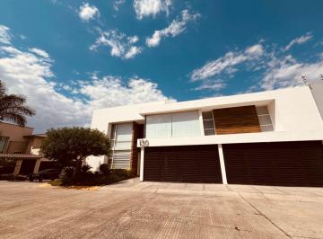 Casa · 510m² · 3 Recámaras · Casa en Renta en Cañada del Refugio Norte León Gto Zona Norte