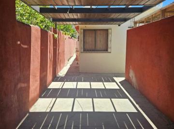 Casa de 2 habitaciones, La Paz · Casa Centrica en Venta en La Paz Baja California Sur