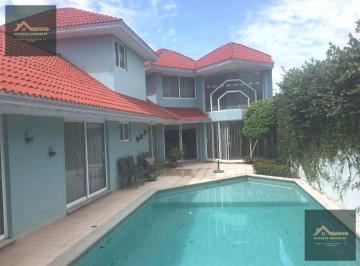 Casa · 375m² · 3 Recámaras · 2 Estacionamientos · Fraccionamiento Costa de Oro, Boca del Rio, Veracruz