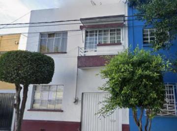 Casa de 3 habitaciones, Cuauhtémoc · Ss - Planes de Pago Personalizados.