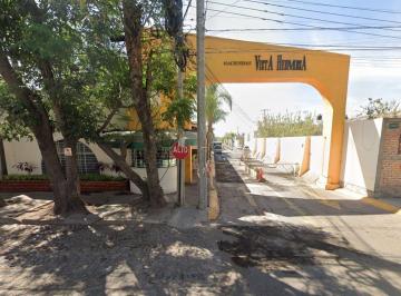 Casa de 3 habitaciones, San Pedro Tlaquepaque · Casa en Venta en Jalisco