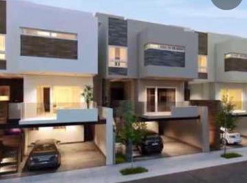 Casa de 4 habitaciones, Monterrey · Casa en Venta con Sótano Cumbres Elite Premier Monterrey