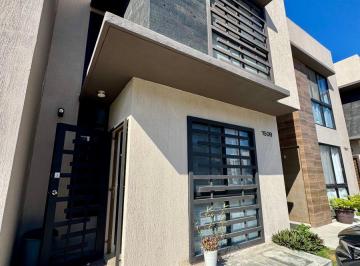Casa de 3 habitaciones, Bahía de Banderas · Amplia Casa en Venta! a Sólo 12 Minutos de Las Playas de Bucerías y de Nuevo Vallarta!