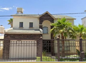 Casa de 5 habitaciones, Chihuahua · Venta de Casa en Chihuahua, Chihuahua