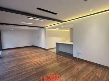 a855232fefe05055f80cf2e778954db7ce7d1796a6e223ee0098db87d57194c0 · Renta Moderno Departamento Exterior y con Balcón en Edificio Pequeño