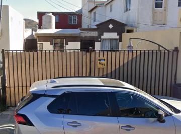 Casa de 3 habitaciones, Ensenada · Venta de Casa en Esenada, Baja California