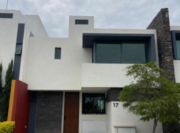 Casa en condominio de 3 habitaciones, Zapopan · Casa en Renta en Coto Salerno, Fracc. Porta Real