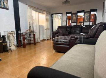 Casa · 347m² · 6 Recámaras · 1 Estacionamiento · Casa en Venta en La Joya Norte 74, Gustavo A. Madero