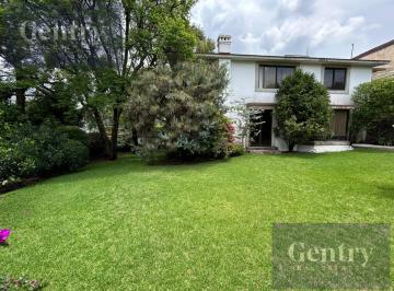 Casa · 466m² · 3 Recámaras · 6 Estacionamientos · Jardines del Pedregal Residencia en Venta