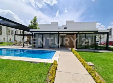 Departamento · 91m² · 2 Recámaras · 1 Estacionamiento · Departamento Nuevo en Renta en Tres Cantos | 2 Recámaras + Alberca