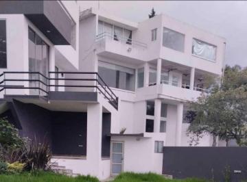 Casa de 4 habitaciones, Atizapán de Zaragoza · Casa en Venta en El Fraccionamiento Condado de Sayavedra, Municipio de Atizapan de Zaragoza