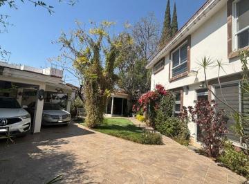 Casa en condominio de 3 habitaciones, León · Casa en Venta, Estudio en Planta Baja, a 5 Minutos del Hospital Materno Infantil