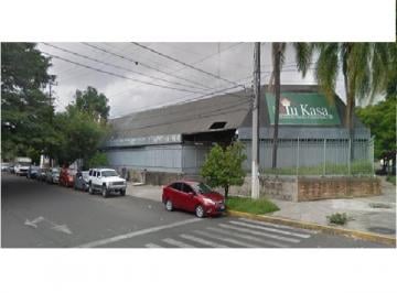 Bodega comercial , Guadalajara · Bodega Comercial con Local en Renta de 2,699 m² Ubicada en Av Niños Héroes, Gdl