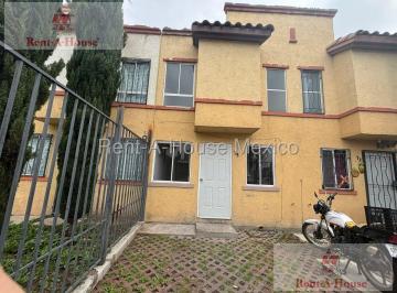 Casa · 53m² · 2 Recámaras · 1 Estacionamiento · Casa en Venta en Tecamac Real Granada Ve 26 - 3285