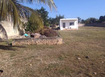 Terreno comercial , Kanasín · Terreno Comercial en Venta en Kanasín, Yucatán, Cerca de Carretera Mérida–cancún