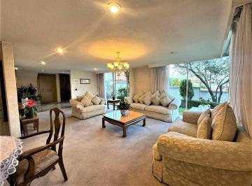 Casa · 397m² · 3 Recámaras · 2 Estacionamientos · Casa en Venta en Lomas de Tecamachalco (M²c352)