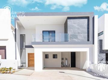 Casa · 301m² · 3 Recámaras · 2 Estacionamientos · Casa en Bosques del Valle