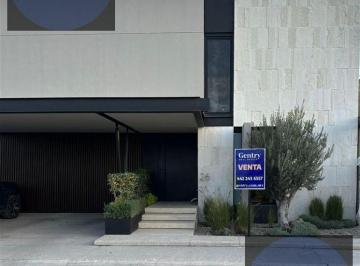 GENTRY REAL ESTATE · Casa en Venta Lomas del Campanario Norte