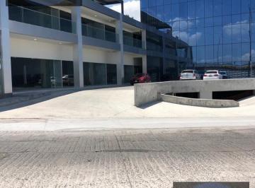GENTRY REAL ESTATE · Extraordinaria Oficina en Venta en Corporativo Titanium