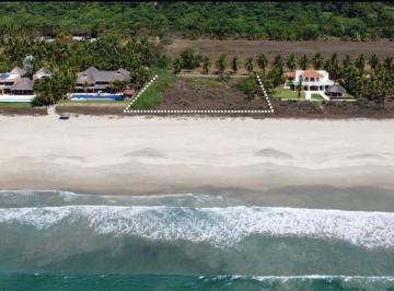 Son 56.15 m2 de FRENTE DE PLAYA · Terreno en Rancho La Parota, Tomatal, Puerto Escondido.