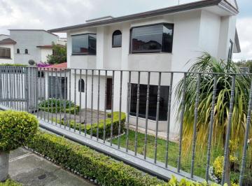 Casa en Renta de 4 habitaciones Zona Esmeralda · Rento Casa en Loma de Vallescondido Atizapán de Zaragoza Edo. de México.