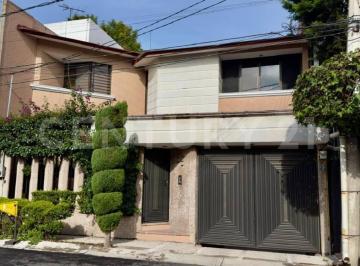 Casa · 451m² · 4 Recámaras · 3 Estacionamientos · Casa en Venta en Granjas Coapa, Tlalpan, Cdmx