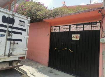 Casa de 4 habitaciones, Iztapalapa · Casa en Venta en Iztapalapa