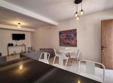 Departamento · 80m² · 2 Recámaras · 1 Estacionamiento · Departamento - Zirándaro