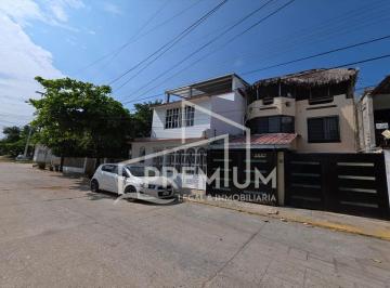 Casa · Casa en Fraccionamiento La Parota