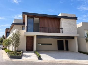 Casa de 4 habitaciones, San Luis Potosí · Residencia de Lujo en Venta en Club de Golf La Loma, San Luis Potosí