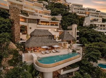 1 · Casa Espectacular en Venta en Acapulco Punta Diamante con Acceso a Playa