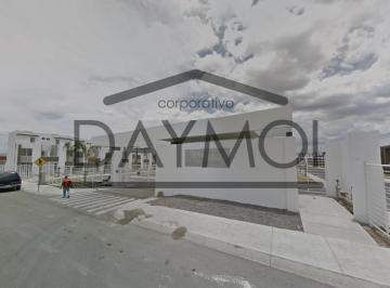 Casa en condominio de 4 habitaciones, Querétaro · Casa en Av Puente de La Reina Fraccionamiento, Puerta Navarra, 76116 Santiago de Querétaro, Qro.