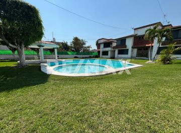 Casa de 4 habitaciones, Yautepec · Casa en Venta en Morelos, Oaxtepec Centro