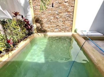 Casa de 3 habitaciones, Solidaridad · Se Renta Casa en Allegranza con Alberca Privada y Paneles Playa del Carmen