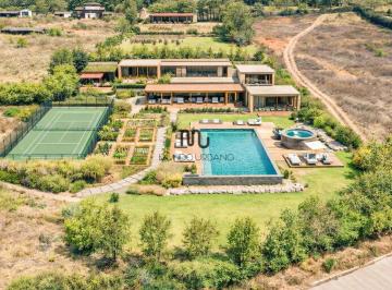 1 · Terreno en Condominio en Venta en Cardo Santo Valle de Bravo Avandaro