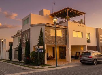Casa de 3 habitaciones, San Andrés Cholula · Casa en Renta en Fraccionamiento Altavista a 2 Min del Periferico