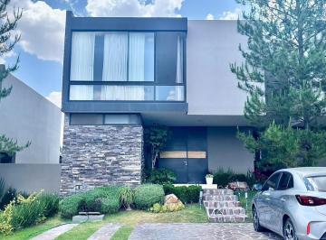 Casa de 3 habitaciones, León · Casa en Venta en La Campiña del Bosque Villa Prada