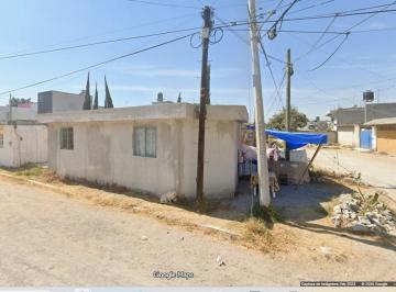 Terreno / Lote de 4 habitaciones, Puebla · Casa en Esquina, Jacarandas #39 Lomas de Flor del Bosque