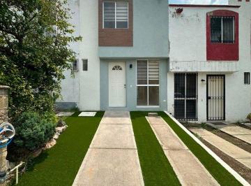 47a7fb28fcf8713362162cafd27addd1722cbaf779bc284d85bc4705ed9bf14d · Casa en Venta 182 Misión Santa Ana