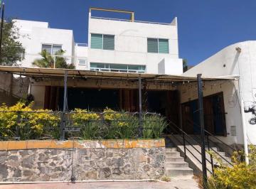 Local comercial , Corregidora · Se Renta Local Zona Corregidora 450 m² Comercial y Servicios a Desnivel Sobre Av