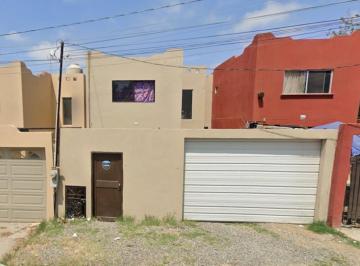 Casa de 3 habitaciones, Ensenada · Casa en Venta en Ensenada, Baja California. Clm