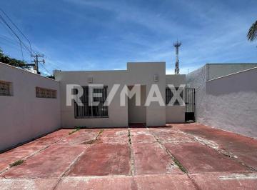 Casa · 66m² · 2 Recámaras · 2 Estacionamientos · Casa Remodelada en Bosques de Mulsay, Acepta Infonavit. - (4)
