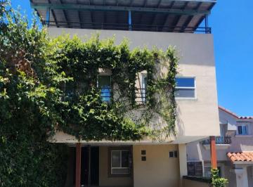 Casa en condominio · 200m² · 3 Recámaras · 5 Estacionamientos · Casa en Renta Colinas del Rey en La Ciudad de Tijuana, B. C. - (4)
