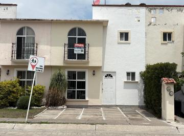 Casa · 100m² · 3 Recámaras · 2 Estacionamientos · Casa en Renta Valle Real Residencial Corregidora Queretaro
